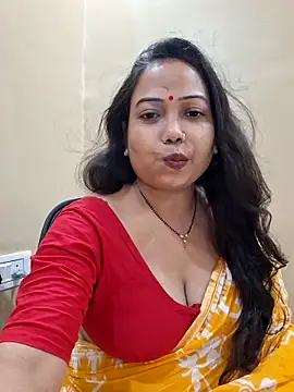 Snapshot of DREAM_GIRL-30 chatting on 4, 5, 2026 DREAM GIRL-30 online show from 4, 5, 2026
