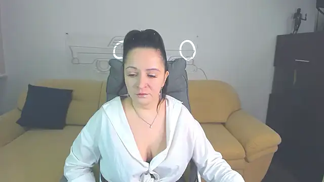 AngellLika online show from 13, 1, 2026