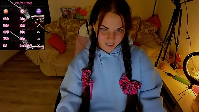 Snapshot of masha19981 chatting on 12, 3, 2026 masha19981 online show from 12, 3, 2026