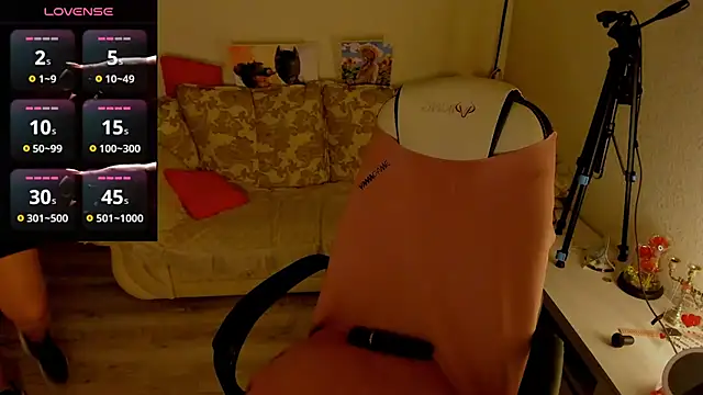 Snapshot of masha19981 chatting on 14, 5, 2026 masha19981 online show from 14, 5, 2026
