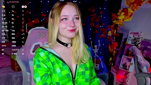 ElswythCovil online show from 29, 10, 2025