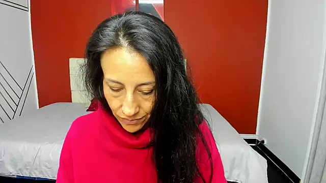 Snapshot of Abrillee1 chatting on 27, 12, 2024 Abrillee1 online show from 27, 12, 2024