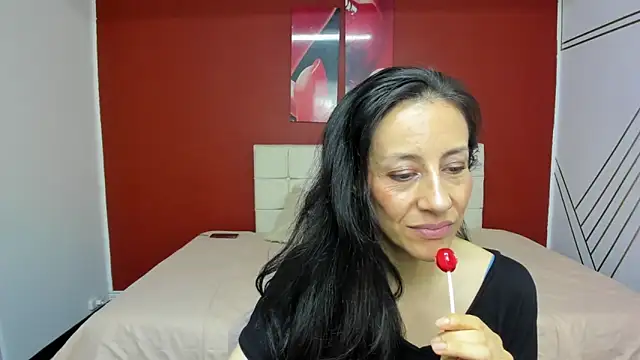 Snapshot of Abrillee1 chatting on 6, 2, 2025 Abrillee1 online show from 6, 2, 2025