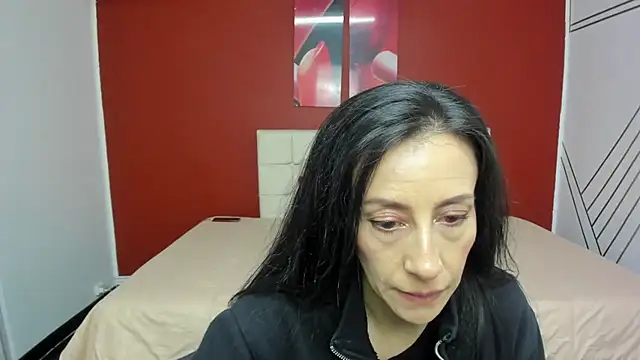 Snapshot of Abrillee1 chatting on 6, 2, 2025 Abrillee1 online show from 6, 2, 2025