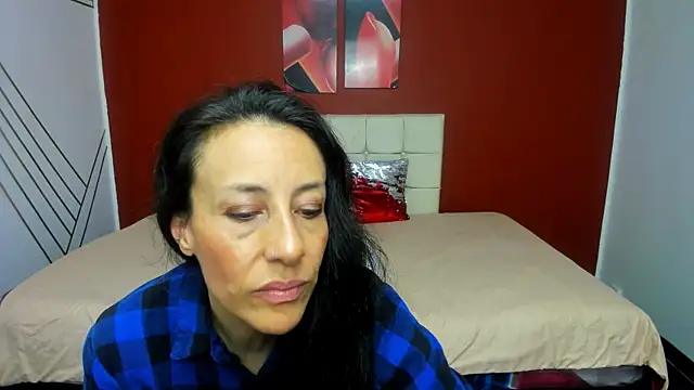 Snapshot of Abrillee1 chatting on 18, 2, 2025 Abrillee1 online show from 18, 2, 2025