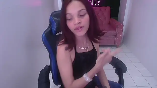 Snapshot of ailen_t chatting on 30, 12, 2024 ailen t online show from 30, 12, 2024