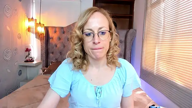 Snapshot of SammySanders chatting on 7, 1, 2025 SammySanders online show from 7, 1, 2025