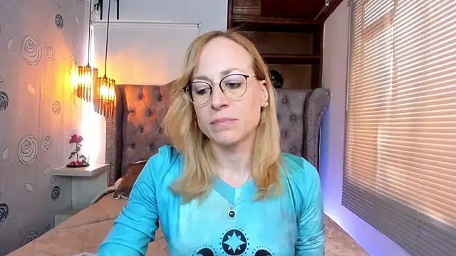 Snapshot of SammySanders chatting on 10, 1, 2025 SammySanders online show from 10, 1, 2025