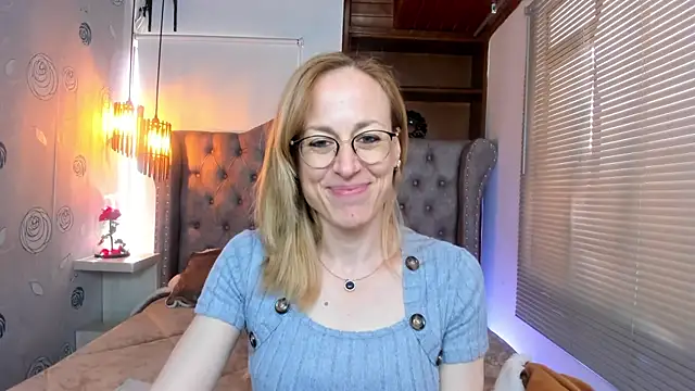 Snapshot of SammySanders chatting on 11, 1, 2025 SammySanders online show from 11, 1, 2025