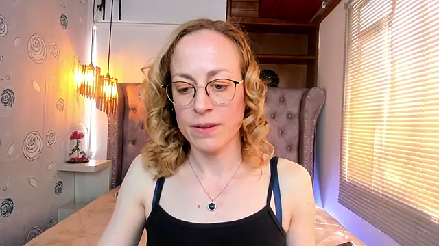 Snapshot of SammySanders chatting on 12, 2, 2025 SammySanders online show from 12, 2, 2025