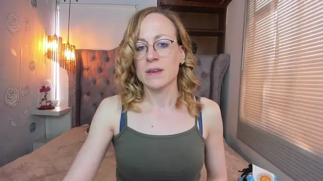 Snapshot of SammySanders chatting on 13, 3, 2025 SammySanders online show from 13, 3, 2025