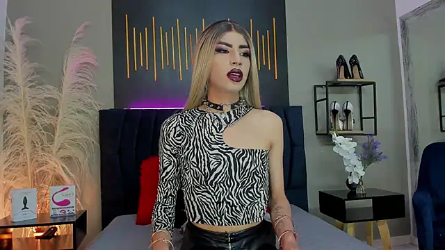 BrianaSchafer online show from 29, 1, 2025