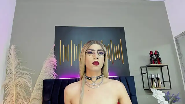 BrianaSchafer online show from 4, 2, 2025