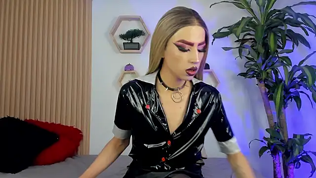 BrianaSchafer online show from 4, 11, 2025