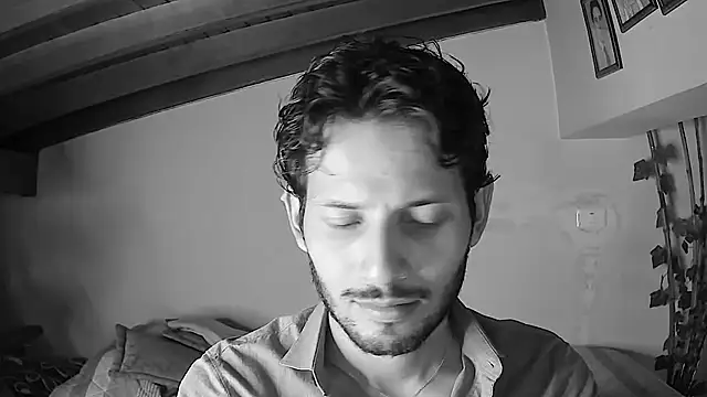 Snapshot of Nicholasrodrii chatting on 15, 6, 2026 Nicholasrodrii online show from 15, 6, 2026
