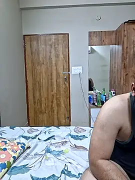 Snapshot of aaliya_bhattt chatting on 13, 3, 2026 aaliya bhattt online show from 13, 3, 2026