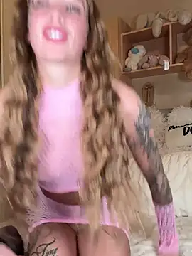 Snapshot of cydneyxox chatting on 12, 4, 2026 cydneyxox online show from 12, 4, 2026