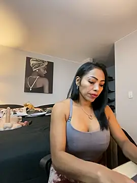 Snapshot of CindyWilliams_ chatting on 2, 12, 2025 CindyWilliams online show from 2, 12, 2025