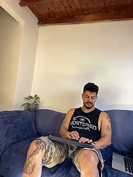 AndresSmith   online show from 4, 2, 2026