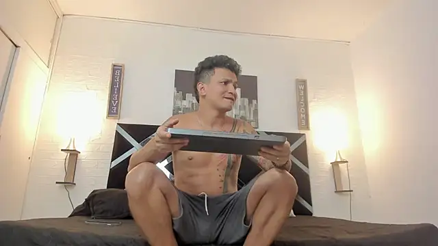 nakedfoam1 online show from 26, 11, 2025