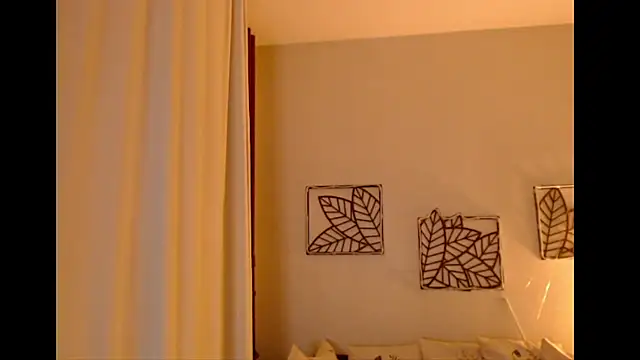 Snapshot of pepper_milf chatting on 2, 8, 2026 pepper milf online show from 2, 8, 2026