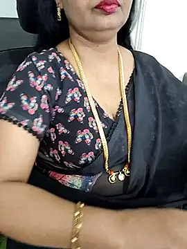 Snapshot of Deepthi_Mysore chatting on 28, 2, 2025 Deepthi Mysore online show from 28, 2, 2025