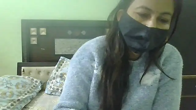 couplesuni online show from 6, 12, 2024