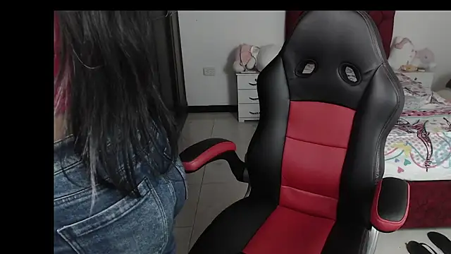 kayla k18 online show from 15, 1, 2025