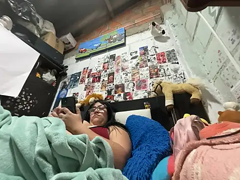 Snapshot of dafne19_ chatting on 12, 7, 2026 dafne19 online show from 12, 7, 2026
