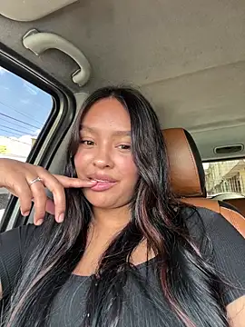  NINA online show from 15, 10, 2025