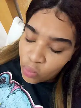 ambarlennoix online show from 13, 12, 2024