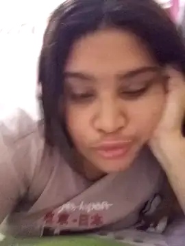 ambarlennoix online show from 1, 2, 2025