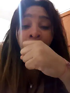 ambarlennoix online show from 8, 3, 2025