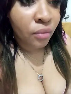 ambarlennoix online show from 8, 3, 2025