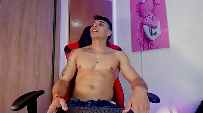 Snapshot of joseph_boy chatting on 7, 2, 2025 joseph boy online show from 7, 2, 2025