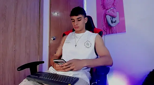 Snapshot of joseph_boy chatting on 20, 2, 2025 joseph boy online show from 20, 2, 2025