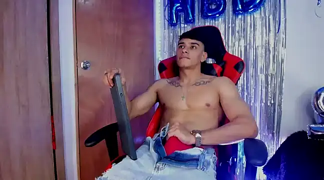 Snapshot of joseph_boy chatting on 24, 2, 2025 joseph boy online show from 24, 2, 2025