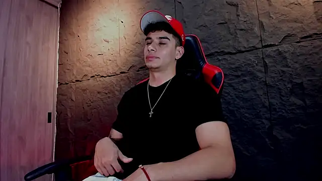 Snapshot of joseph_boy chatting on 10, 10, 2025 joseph boy online show from 10, 10, 2025