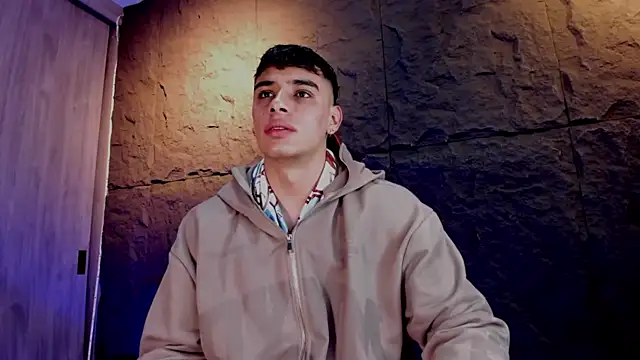 Snapshot of joseph_boy chatting on 12, 10, 2025 joseph boy online show from 12, 10, 2025