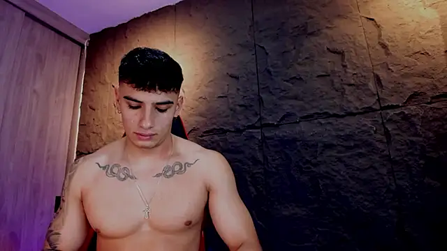 Snapshot of joseph_boy chatting on 13, 10, 2025 joseph boy online show from 13, 10, 2025