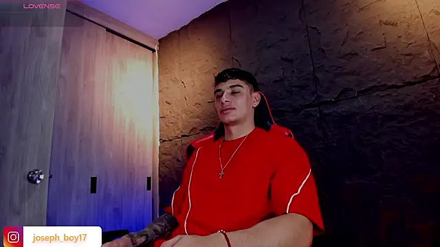 Snapshot of joseph_boy chatting on 2, 11, 2025 joseph boy online show from 2, 11, 2025