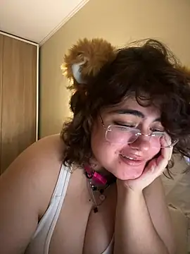 Snapshot of yudrayeb chatting on 24, 1, 2025 yudrayeb online show from 24, 1, 2025