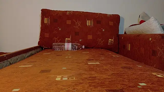 BarefootOmg online show from 4, 3, 2026