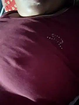 Snapshot of Natasha-In69 chatting on 18, 9, 2025 Natasha-In69 online show from 18, 9, 2025