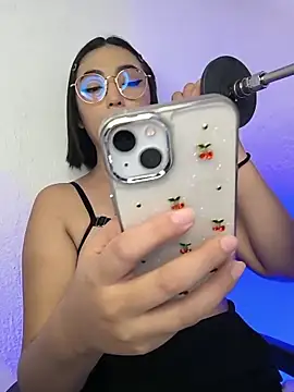 baby alexx online show from 29, 11, 2025