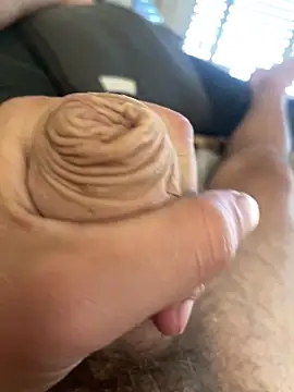 Snapshot of Julian_23312 chatting on 26, 3, 2026 Julian 23312 online show from 26, 3, 2026