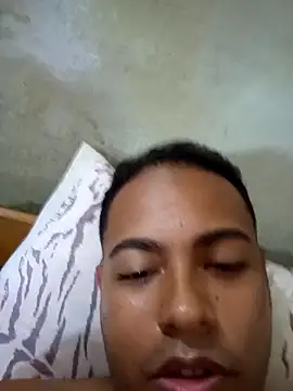 Snapshot of AlkalineCalmness chatting on 12, 11, 2025 AlkalineCalmness online show from 12, 11, 2025