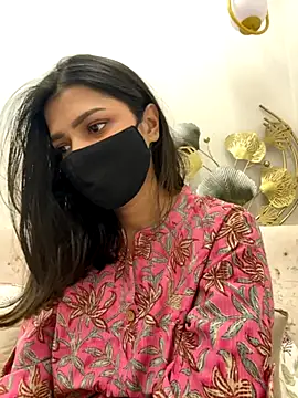 Snapshot of MaYaa__11 chatting on 24, 11, 2025 MaYaa 11 online show from 24, 11, 2025