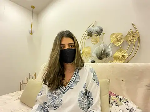 MaYaa  11 online show from 24, 3, 2026