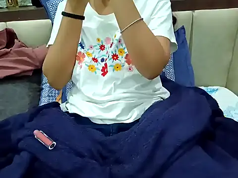 GoldnessAishu online show from 23, 12, 2024